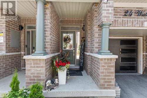 24 Waterside Way, Whitby, ON - Outdoor
