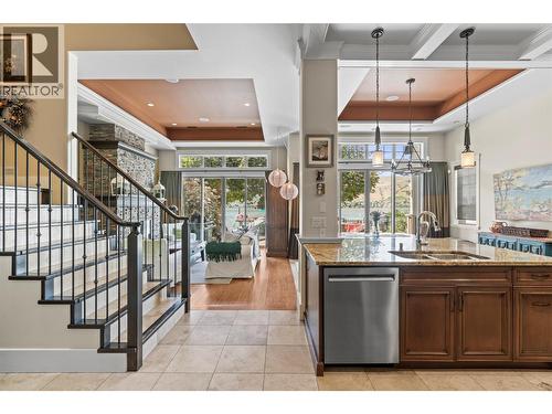 8049 Okanagan Landing Road, Vernon, BC - Indoor