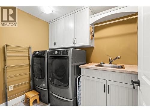8049 Okanagan Landing Road, Vernon, BC - Indoor Photo Showing Laundry Room