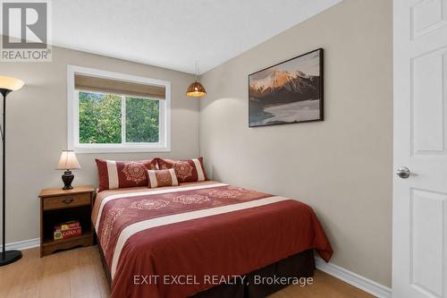 34A Forester Crescent, Ottawa, ON - Indoor Photo Showing Bedroom