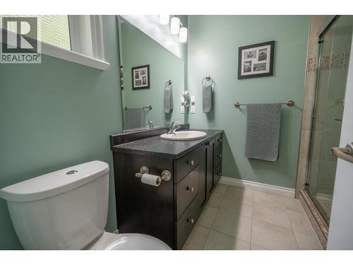 3065 Charella Place, Prince George, BC - Indoor Photo Showing Bathroom