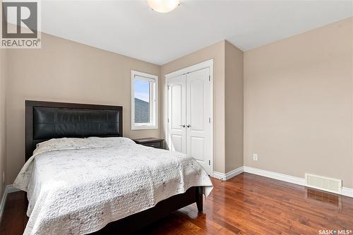 315 Waters Crescent, Saskatoon, SK - Indoor Photo Showing Bedroom