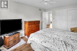 Master bedroom - 