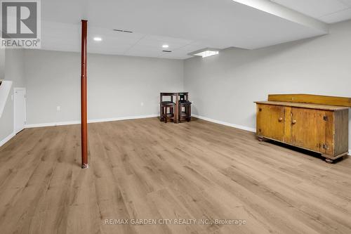 Finished and lots of space to enjoy or store items - 4542 Ivy Gardens Crescent, Lincoln (Beamsville), ON - Indoor