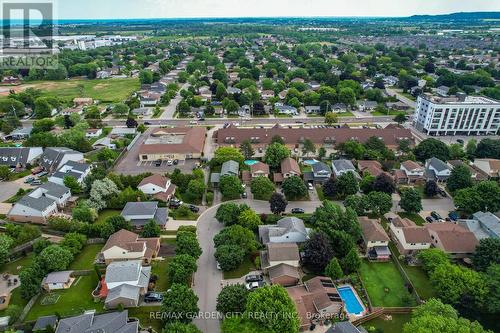 4542 Ivy Gardens Crescent, Lincoln (Beamsville), ON - Outdoor With View
