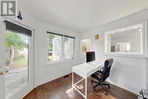 10 Devins Drive, Aurora, ON - Indoor Photo Showing Office