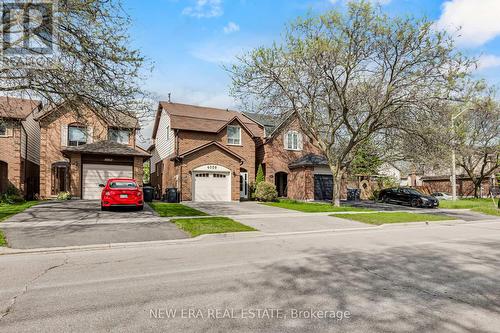 4059 Teakwood Drive, Mississauga, ON - Outdoor With Facade