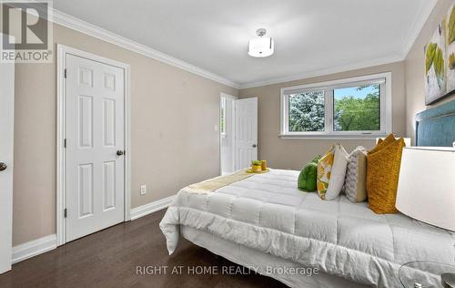 5491 Schueller Crescent, Burlington, ON - Indoor Photo Showing Bedroom