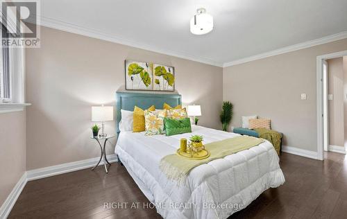 5491 Schueller Crescent, Burlington, ON - Indoor Photo Showing Bedroom