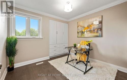 5491 Schueller Crescent, Burlington, ON - Indoor