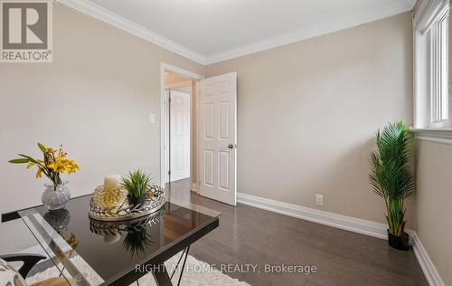 5491 Schueller Crescent, Burlington, ON - Indoor Photo Showing Other Room