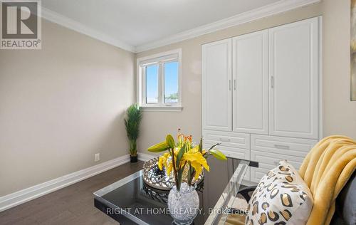 5491 Schueller Crescent, Burlington, ON - Indoor Photo Showing Other Room