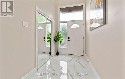5491 Schueller Crescent, Burlington, ON - Indoor Photo Showing Other Room