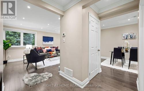 5491 Schueller Crescent, Burlington, ON - Indoor
