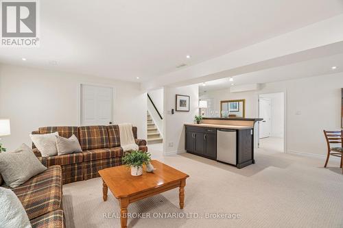 8 - 19 Simmonds Drive, Guelph, ON - Indoor Photo Showing Living Room