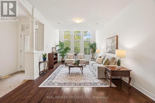 8 - 19 Simmonds Drive, Guelph, ON - Indoor Photo Showing Living Room