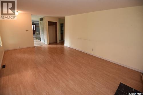 413 Maple Road E, Nipawin, SK - Indoor Photo Showing Other Room