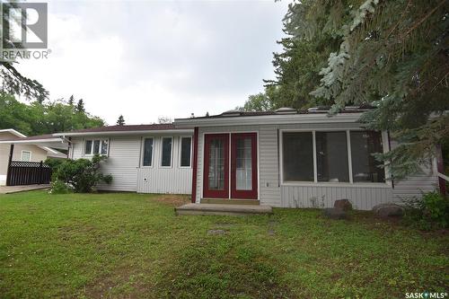 413 Maple Road E, Nipawin, SK - Outdoor