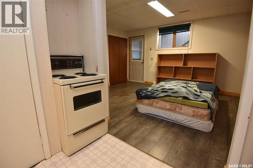 413 Maple Road E, Nipawin, SK - Indoor