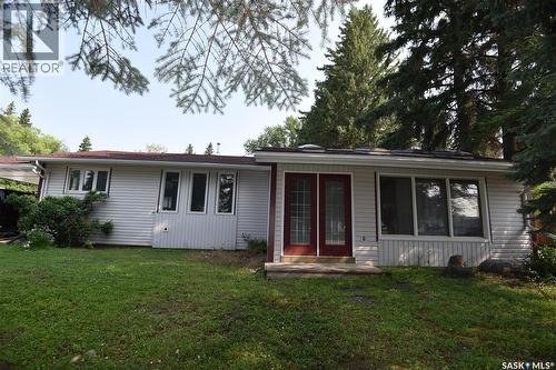 413 Maple Road E, Nipawin, SK - Outdoor