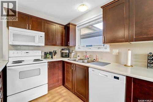13 Carleton Drive, Saskatoon, SK - Indoor Photo Showing Kitchen With Double Sink