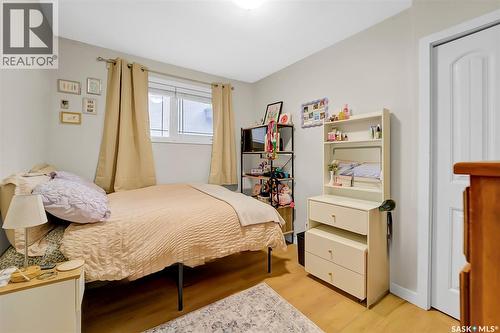 13 Carleton Drive, Saskatoon, SK - Indoor Photo Showing Bedroom