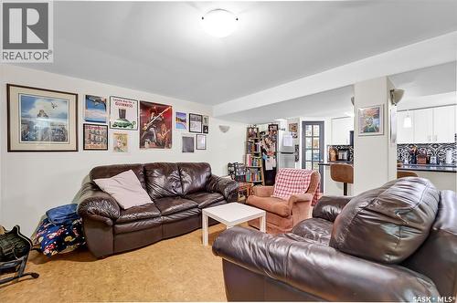 13 Carleton Drive, Saskatoon, SK - Indoor Photo Showing Living Room