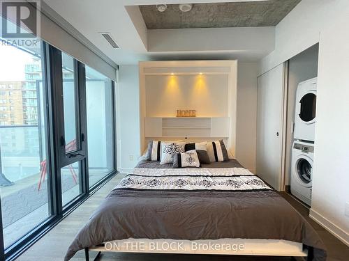 509 - 185 Roehampton Avenue, Toronto, ON - Indoor Photo Showing Other Room