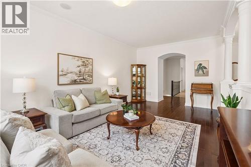 19 Simmonds Drive Unit# 8, Guelph, ON - Indoor Photo Showing Living Room