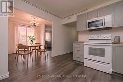44 - 510 ESSA RD ROAD Barrie, ON L4N 7L5
