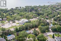 1566 VENETIA DRIVE Oakville, ON L6L 1K7