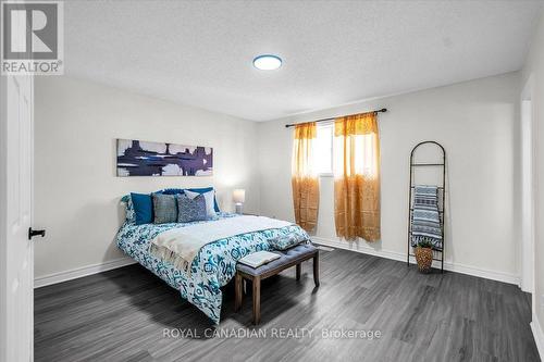 72 Short Crescent, Clarington, ON - Indoor Photo Showing Bedroom