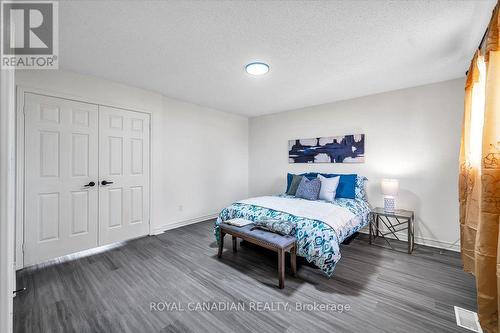 72 Short Crescent, Clarington, ON - Indoor Photo Showing Bedroom
