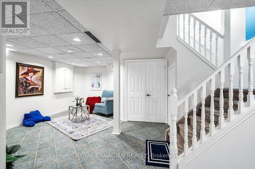 72 Short Crescent, Clarington, ON - Indoor Photo Showing Other Room