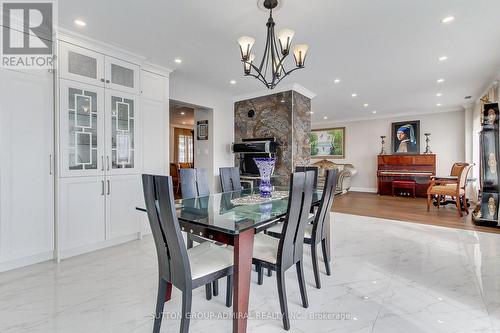 7205 19Th Side Road, King, ON - Indoor Photo Showing Dining Room
