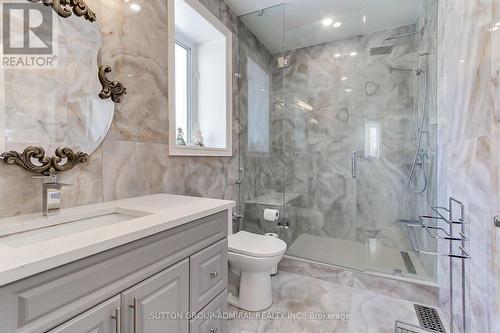7205 19Th Side Road, King, ON - Indoor Photo Showing Bathroom