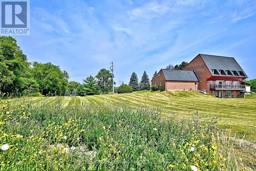 7205 19Th Side Road, King, ON - Outdoor