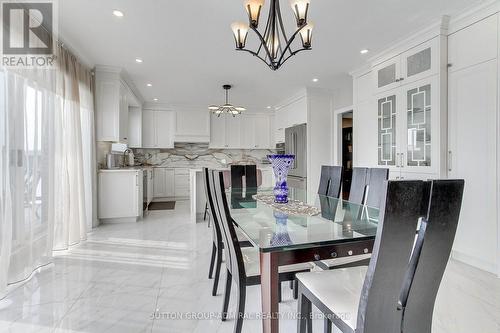 7205 19Th Side Road, King, ON - Indoor Photo Showing Dining Room