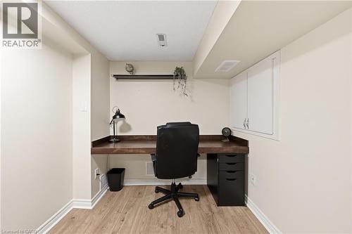 10 Davidson Boulevard Unit# 24, Dundas, ON - Indoor