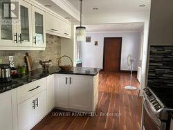 6054 CORWIN AVENUE Niagara Falls, ON L2G 5L6