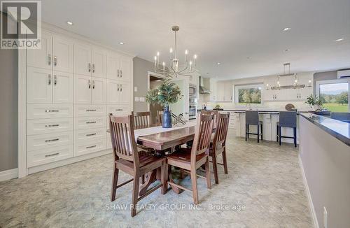 3335 Lobsinger Line, Wellesley, ON - Indoor Photo Showing Dining Room