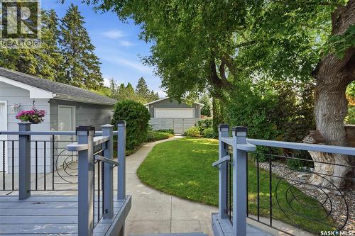 1422 East Heights, Saskatoon, SK - Outdoor With Exterior