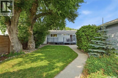 1422 East Heights, Saskatoon, SK - Outdoor With Deck Patio Veranda