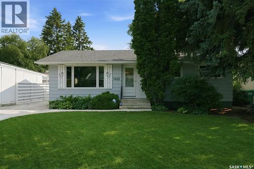 1422 East HEIGHTS  Saskatoon, SK S7J 3B3