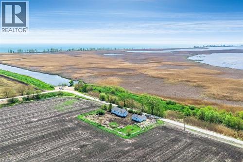 1833 Mersea Rd E, Leamington, ON - Outdoor With View