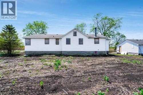 1833 Mersea Rd E, Leamington, ON - Outdoor
