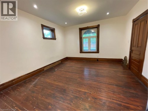 245 Lowther Street S, Cambridge, ON - Indoor Photo Showing Other Room