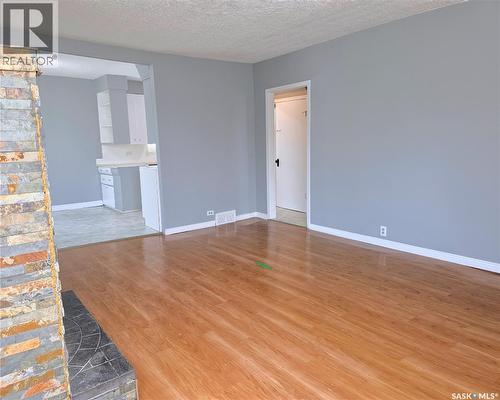 116 2Nd Avenue, Meacham, SK - Indoor Photo Showing Other Room