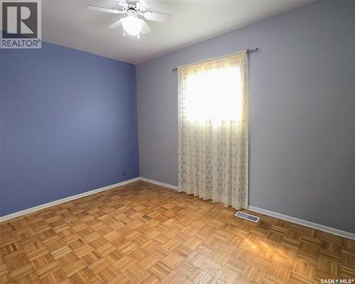 116 2Nd Avenue, Meacham, SK - Indoor Photo Showing Other Room