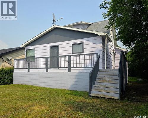116 2Nd Avenue, Meacham, SK - Outdoor